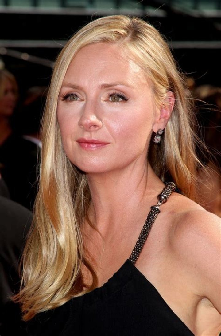 Hope Davis Biography - Facts, Childhood, Family Life & Achievements
