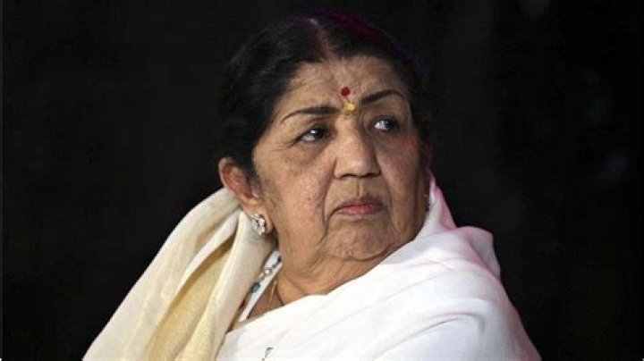 
How Much Money Does Lata Mangeshkar Make? Latest Income Salary
