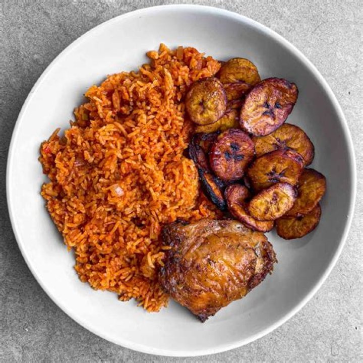 
How My Ghanaian Lover Used Menstrual Blood To Cook Rice For Me – Singer Chizom Cries Out 