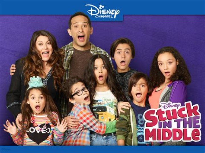 How Tall Is Ariana From Stuck In The Middle? – Celebrity