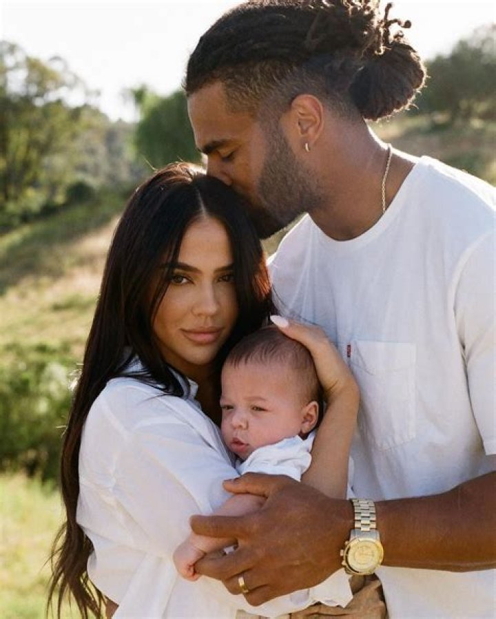 Inside Fred Armisen’s Life – Ethnicity, Romantic Relationships and Gay Rumors