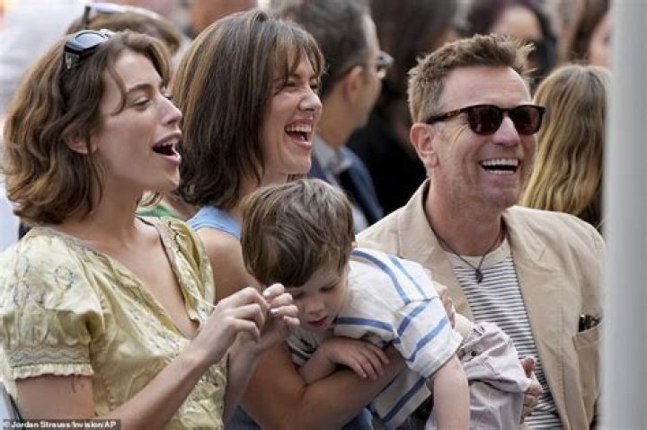 Is Ewen Bremner Wife Marcia? Meet His Daughter Harmony Bremner
