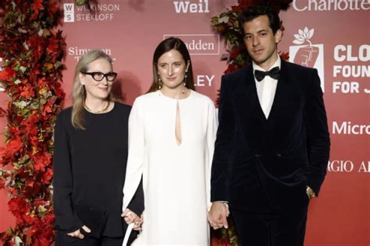 Is Grace Gummer Jewish? Mark Ronson And Grace Got Married! Wedding Details And More