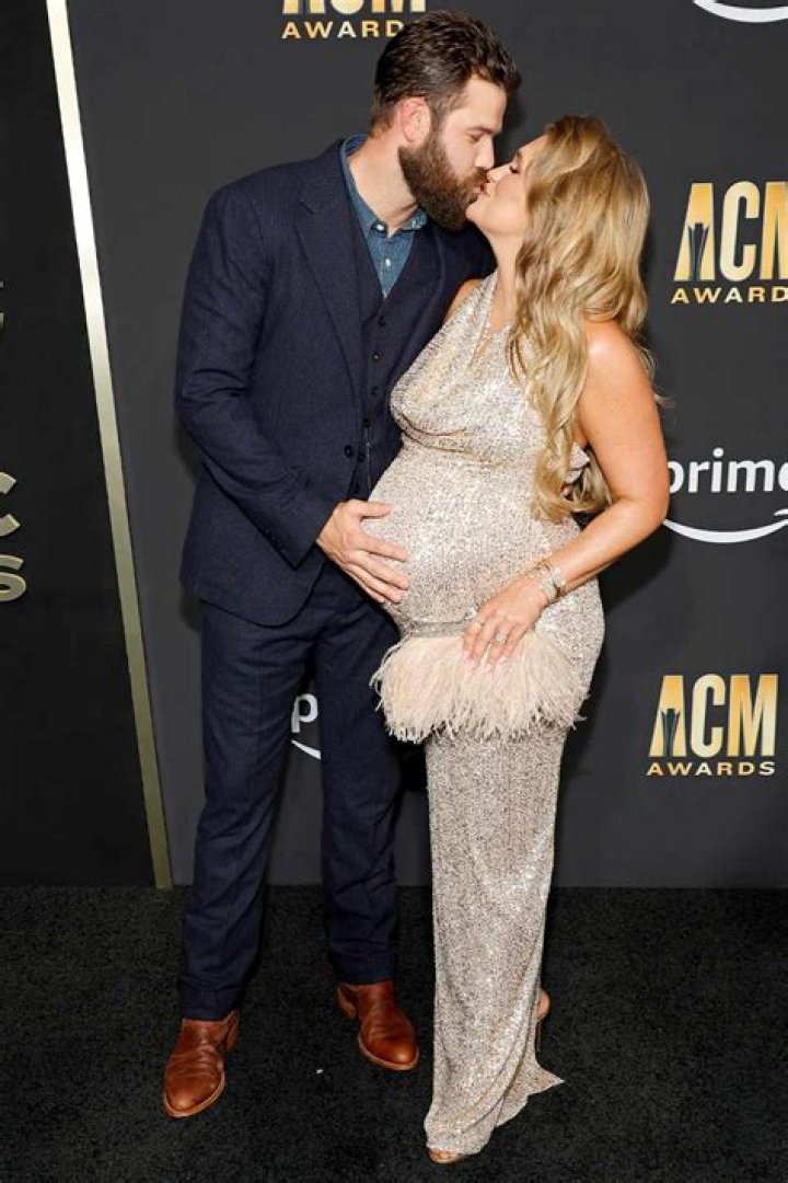 Is Miranda Lambert Pregnant? Is She Having A Baby With Brendan McLoughlin?