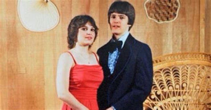 Is Todd Palin in a relationship?