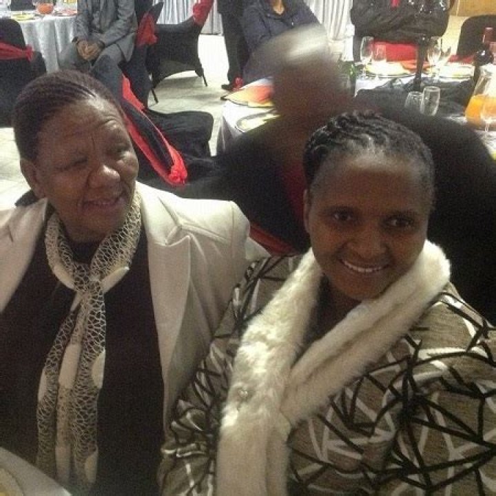
Is Zanele Sifuba Married? Who Is Zanele Sifuba Husband, Zanele Sifuba Biography, And Age 