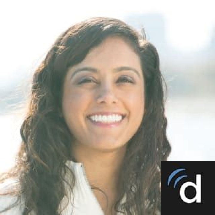 Dr. Ishveena Duggal, MD – Chicago, IL