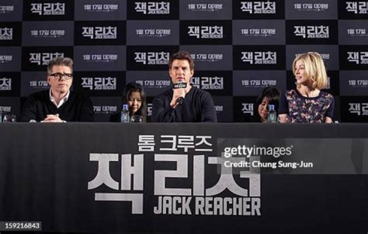 Press Conference Interview With The Cast Of Jack Reacher