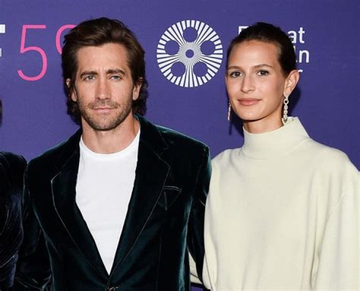 Jake Gyllenhaal Says He Can’t Wait To Become A Dad!