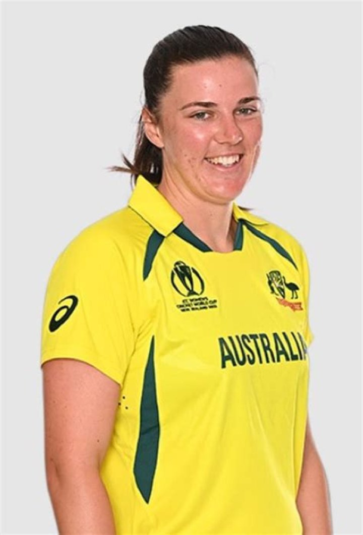 
Jane McGrath Height, Weight, Net Worth, Age, Birthday, Wikipedia, Who, Instagram, Biography 