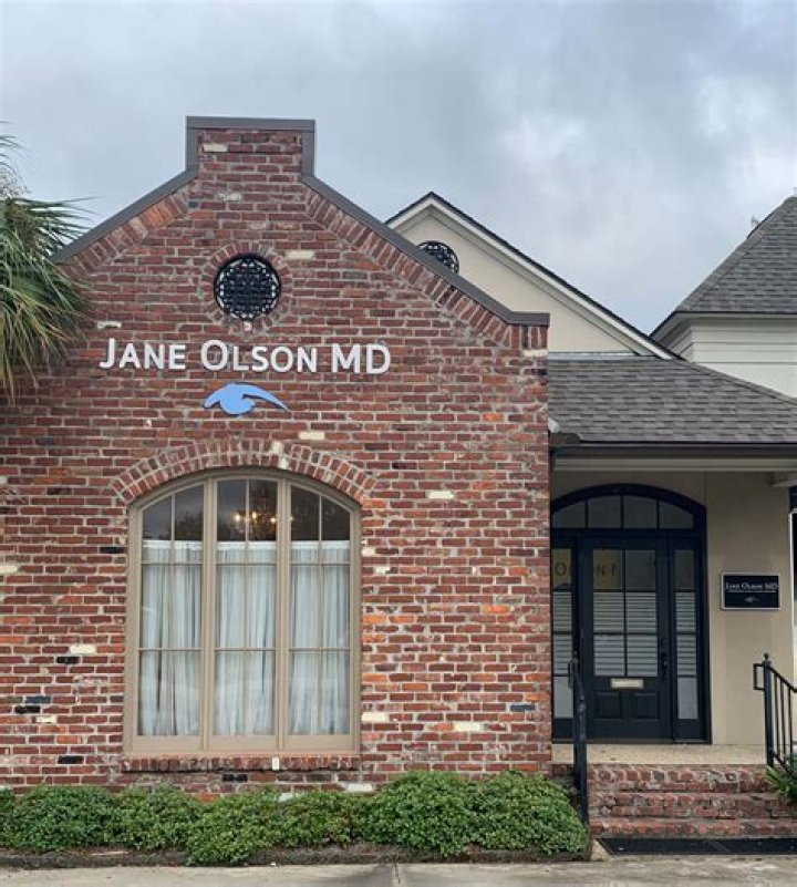 Dr. Jane Olson, MD – Norwalk, CT