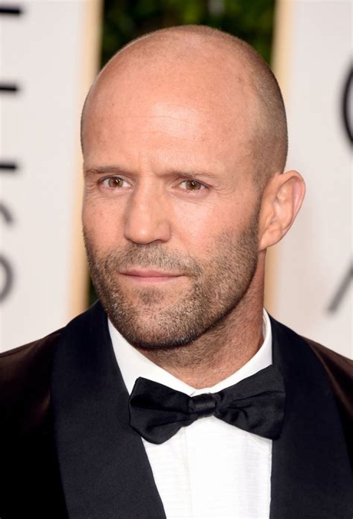 Jason Statham Biography - Facts, Childhood, Family Life & Achievements