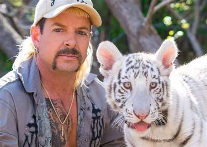 Jeff Lowe Says There Could Be Dead Bodies Buried At Tiger King’s Zoo And Says Joe Exotic Engaged In Bestiality!