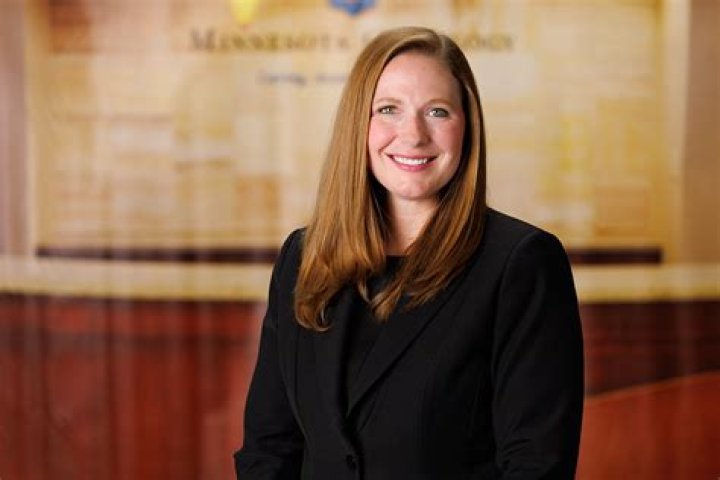 Dr. Jennifer Carroll, MD – Streetsboro, OH