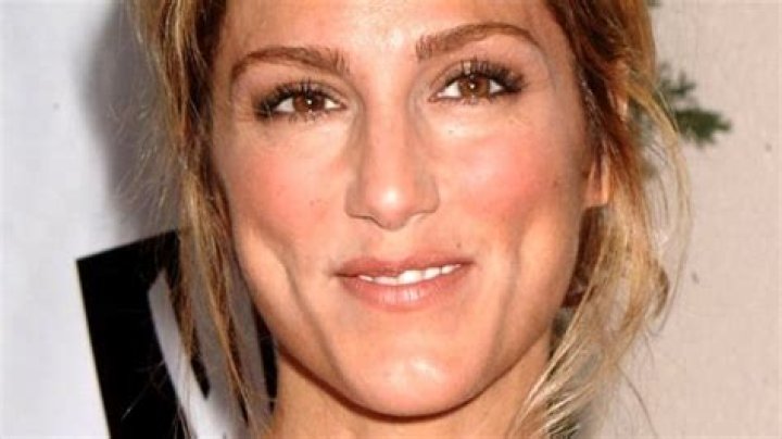 Jennifer Esposito net worth 2023