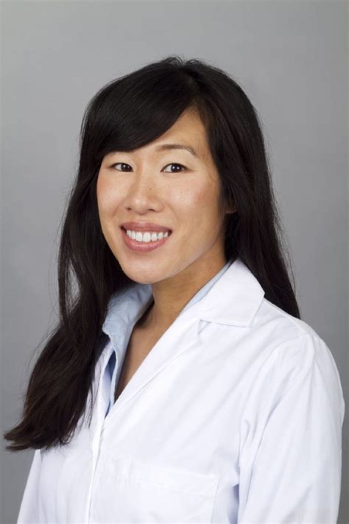 Dr. Jenny Tan, MD – Saint Charles, IL