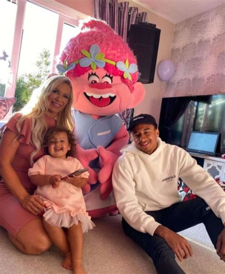 Jesse Lingard wife: Is Jesse Lingard married?