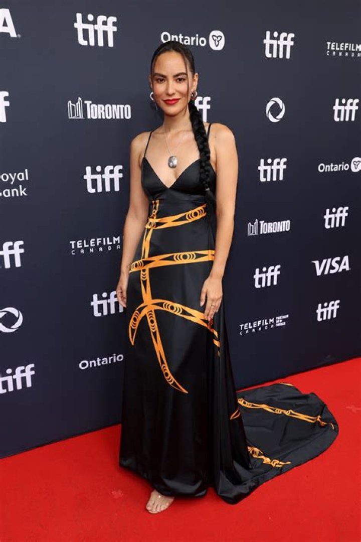 Jessica Matten Wiki, Age, Height, Net Worth, Boyfriend & Height