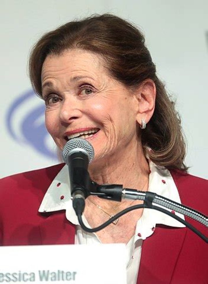 Jessica Walter Height, Weight, Net Worth, Age, Birthday, Wikipedia, Who, Nationality, Biography