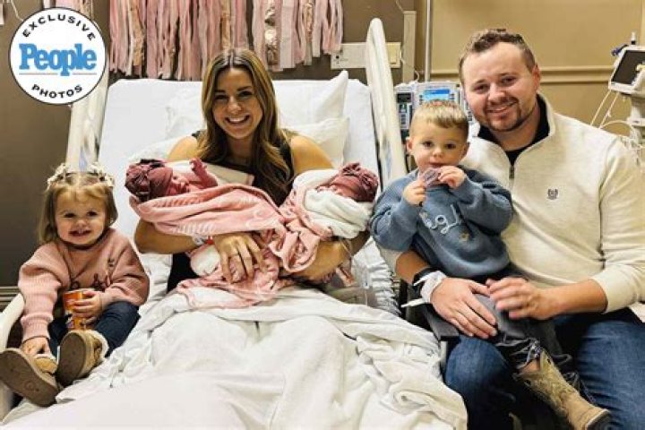 John David Duggar And Wife Abbie Reveal Their First Baby’s Gender With Cute Post