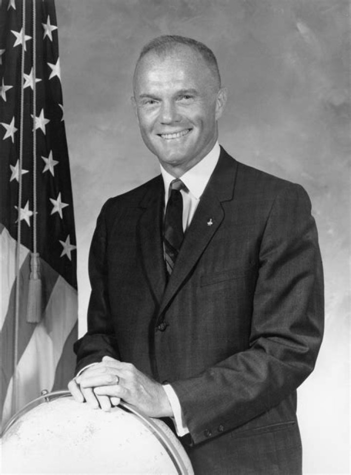 John Glenn Biography - Childhood, Life Achievements & Timeline