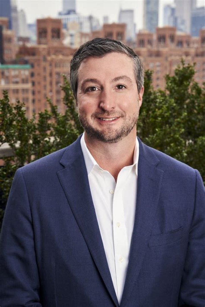 Dr. John Symons, MD – Bethesda, MD