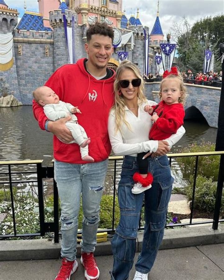 Jon Hilsenrath Wife, Net Worth, Age, Bio, Wiki, Married, Kids