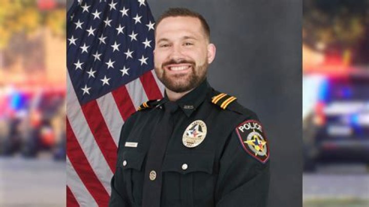 Dr. Joshua Nelson, MD – Kansas City, MO