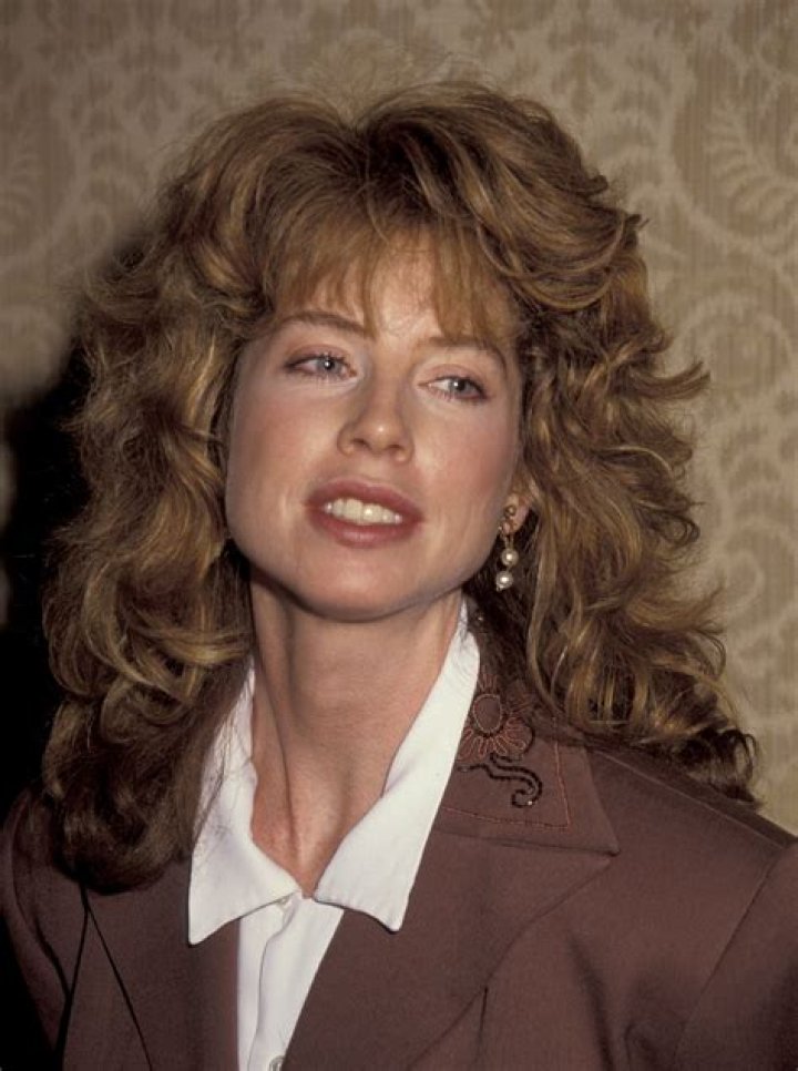 Julianne Phillips Biography - Facts, Childhood, Family Life & Achievements of Model & Actress