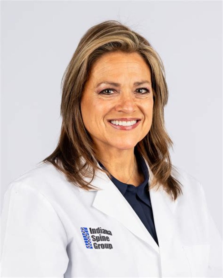 Julie Minzner – Topsham, ME