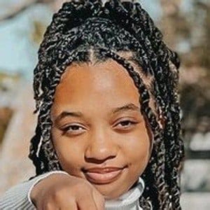 Just Jordyn - Bio, Facts, Family Life, Career