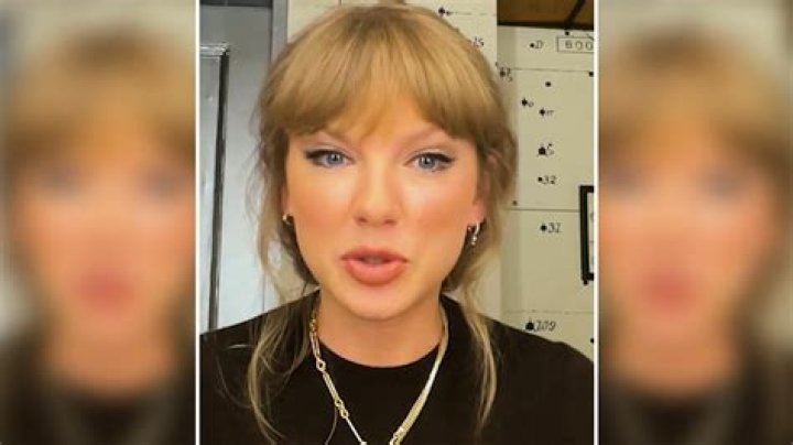 Justin Bieber Mocks Taylor Swift’s Viral Banana Video Amid Their Reported Feud