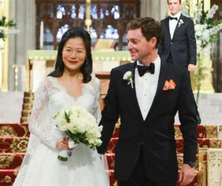 Kaitlyn Folmer (Jonathan Morris Wife) Wiki, Bio, Age, Height, Weight, Husband, Net Worth, Facts