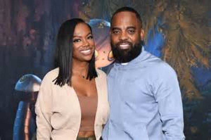 Kandi Burruss’ Fans Are Praising Her Relationship With Todd Tucker – People Also Address The Latest RHOA Episode And Kandi’s Apology To Porsha Williams
