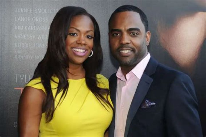 Kandi Burruss Flaunts A New Hairdo Ahead Of Her Birthday