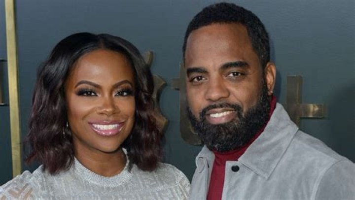Kandi Burruss Slams Husband Todd Tucker On Vlog For Partying Only Days After They Welcomed Their Baby Girl!
