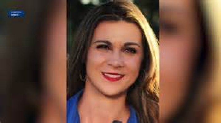 Karen Wynne Eye, Husband, Bio, Wiki, Age, WLOS, Salary, and Net Worth