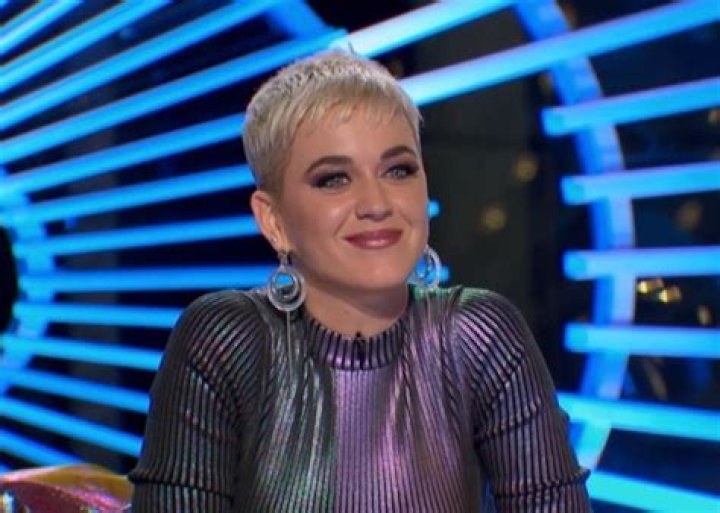 Katy Perry Looks Gorgeous In Dolce And Gabbana Bathing Suit