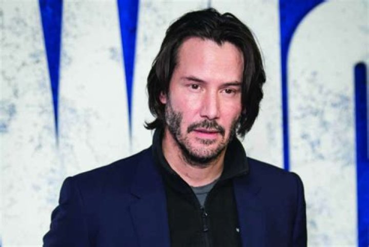 Keanu Reeves Stuntman Says All The Keanu Rumors Are ‘110% True’ – He’s A ‘Giver’