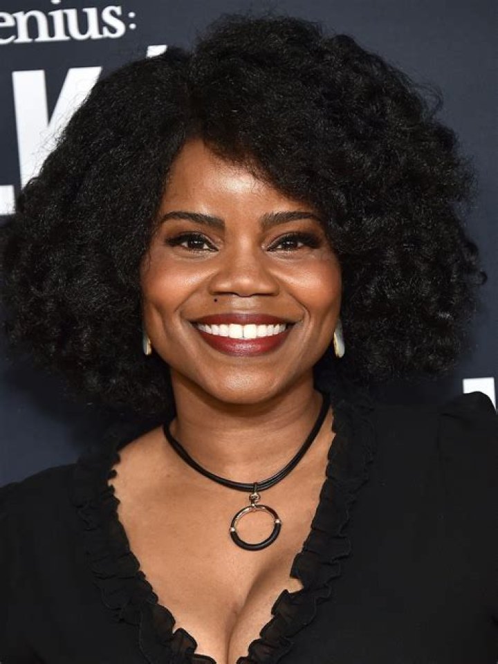 All American Homecoming Actress Kelly Jenrette Wiki, Husband, Age & Height