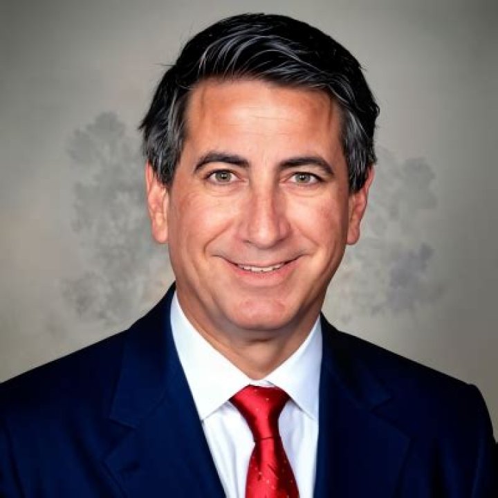Ken Moelis Bio, Wiki, Age, Family, Wife, Moelis & Company and Net Worth