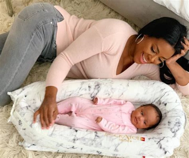 Kenya Moore Shows Baby Brooklyn ‘At Work’ And Fans Are In Awe – Here’s The Most Recent Photo Of The Miracle Baby