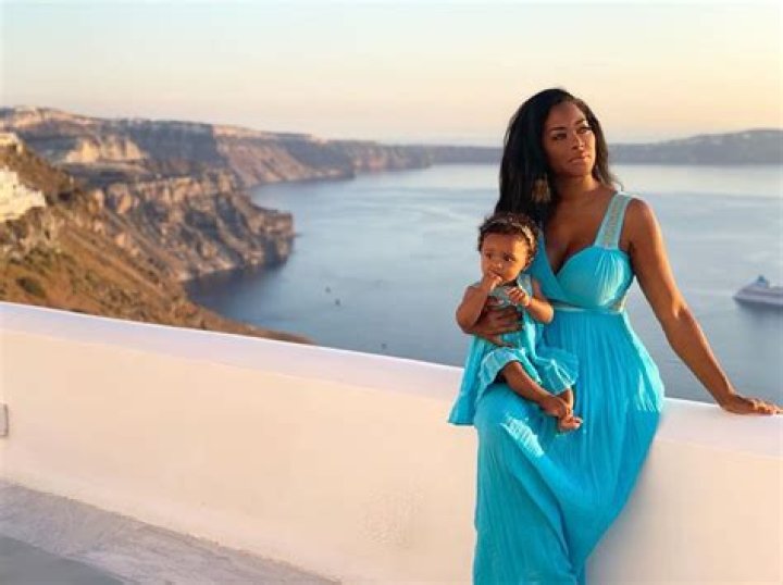 Kenya Moore Uses Beyoncé’s Words To Speak About Her Post-Divorce Life Without Marc Daly As NeNe Leakes Starts Investigating Her Situation
