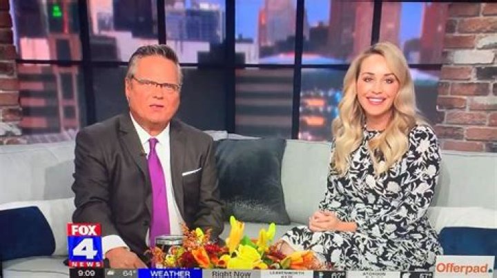 Kerri Stowell, Wiki, Bio, Education, Husband, FOX 4, and Networth