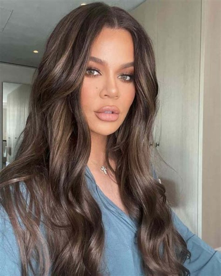 Khloe Kardashian Shocks Fans With Her ‘New Face’ That Just ‘Dropped’ – Check Out The Clip That Has People Confused