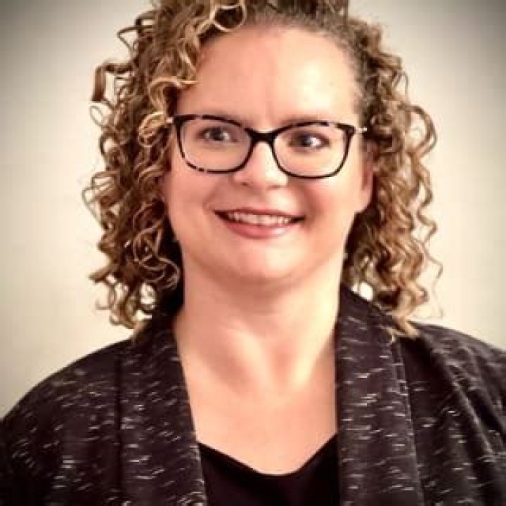 Krista Neuman – Evansville, IN