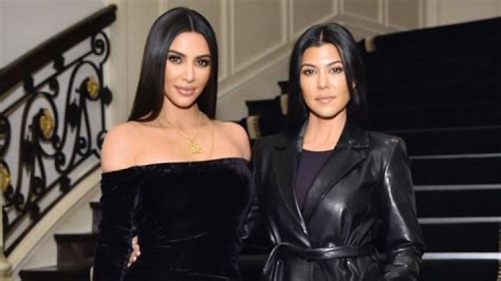 KUWTK: Kim Kardashian Breaks Down While Sharing New Details About Her Paris Robbery