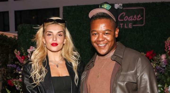 Kyle Long Wife: Is Kyle Long Engaged? Who Is Kyle Long’s Ex-Girlfriend Shannon Ford?