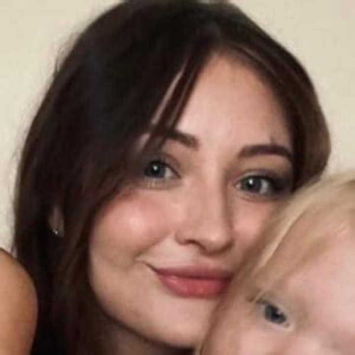 Lacey Wallace – Bio, Facts, Family Life, Career