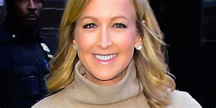 Lara Spencer Stuns in Swimsuit "Feeling Good"